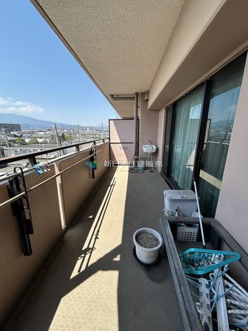 �É������Îs�剪 �̒��Ã}���V�����̃o���R�j�[