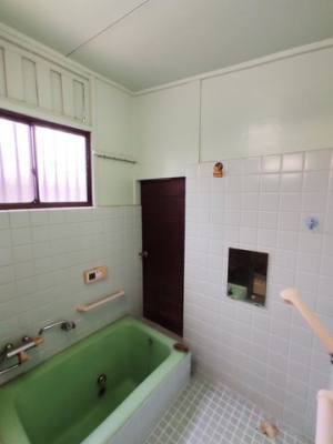 �É����ɓ��̍��s�g�c �̒��È�ˌ��Ẵg�C��