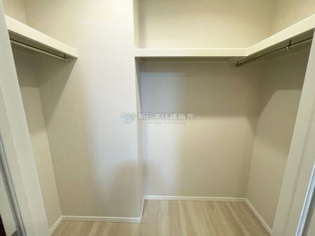 �É������Îs�O���� �̒��Ã}���V�����̎��[