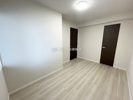 �É������Îs�O���� �̒��Ã}���V�����̃o���R�j�[