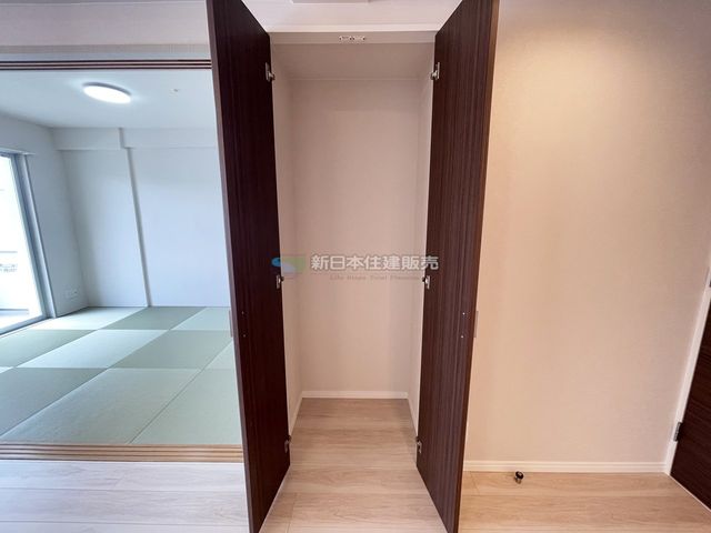 �É������Îs�O���� �̒��Ã}���V�����̌���