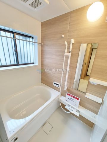 �É����O���s�� �̒��È�ˌ��Ă̗���