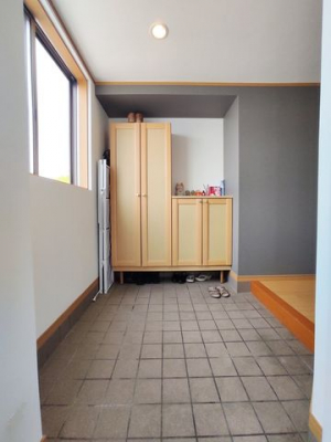 �É����O���s��В� �̃r���̌���