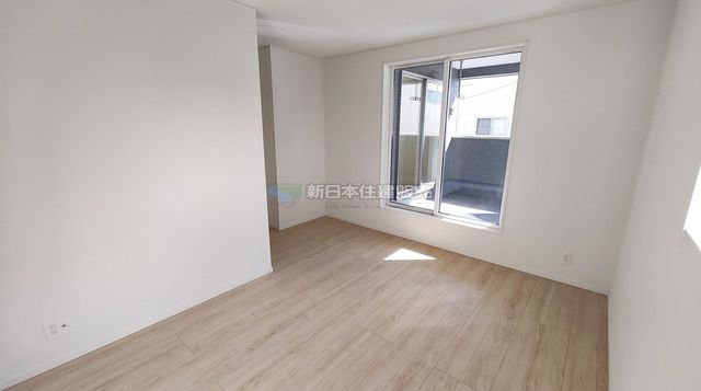 �É������Îs�O���� �̐V�z��ˌ��Ă̂��̑�����