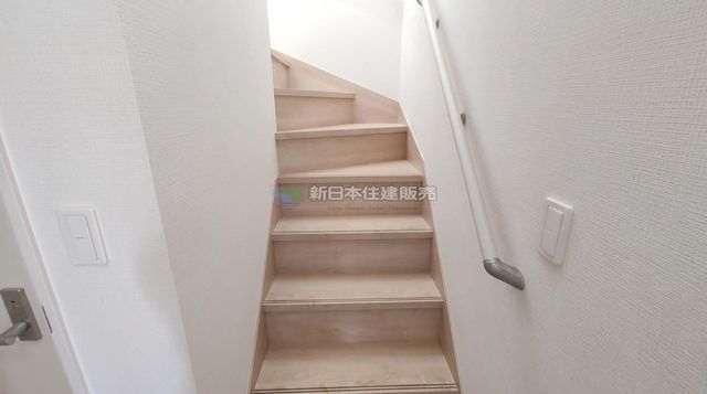 �É������Îs�O���� �̐V�z��ˌ��Ă̂��̑�