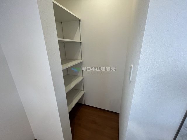 �É������Îs���{ �̐V�z��ˌ��Ă̎��[