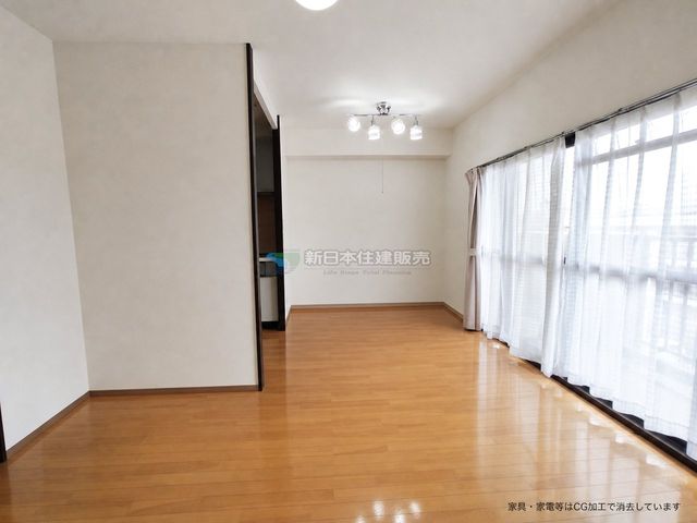 �É������Îs�剪 �̒��Ã}���V�����̃��r���O