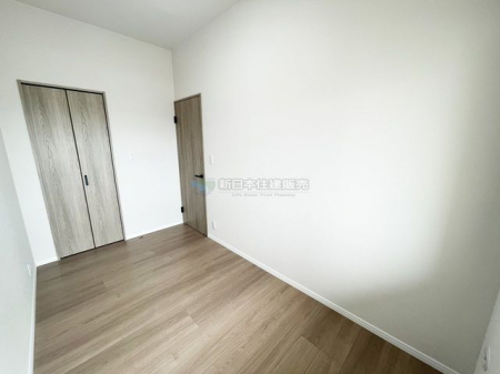 �É������Îs��y�� �̒��Ã}���V�����̎��[