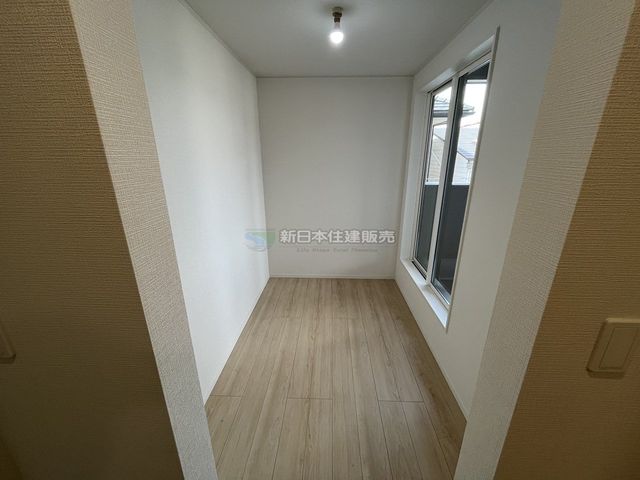 �É����c���S���쒬�m�c �̐V�z��ˌ��Ă̎��[