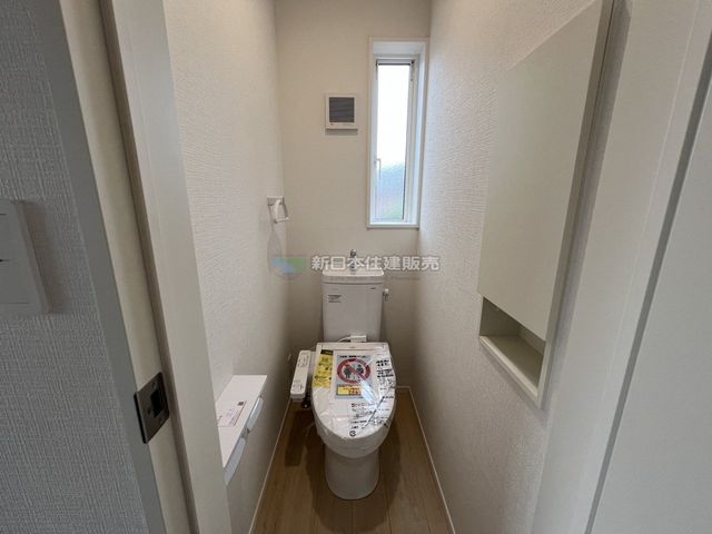 �É����x���S���������� �̐V�z��ˌ��Ẵg�C��