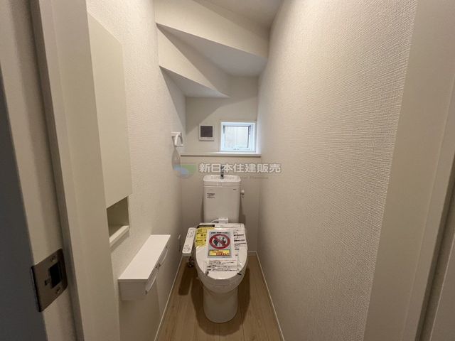 �É����x���S���������� �̐V�z��ˌ��Ẵg�C��