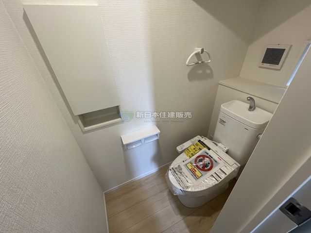 �É������Îs�{���� �̐V�z��ˌ��Ẵg�C��