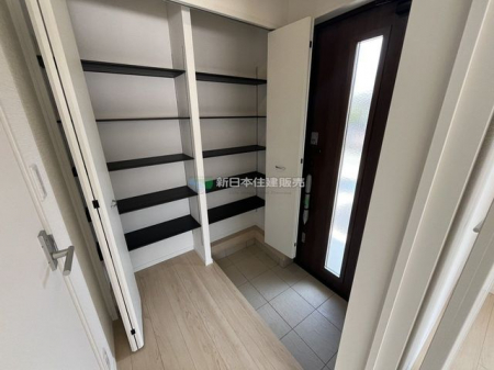 �É������Îs�{���� �̐V�z��ˌ��Ă̌���