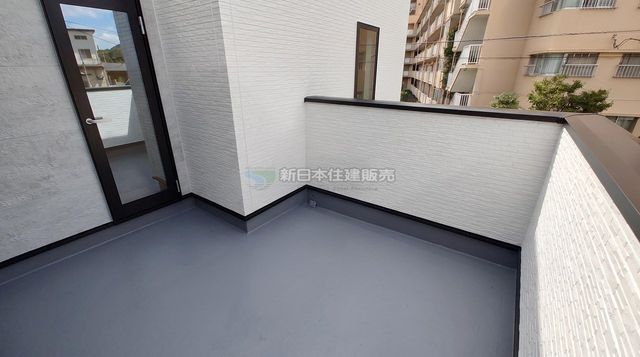 �É������Îs�剪 �̐V�z��ˌ��Ẵg�C��