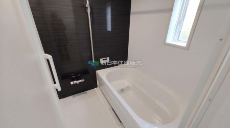 �É������Îs���F�� �̐V�z��ˌ��Ă̗���