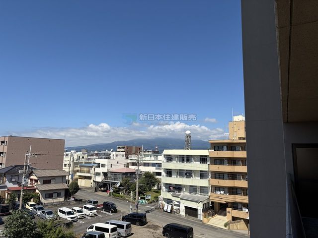 �É������Îs���� �̒��Ã}���V�����̎��ӊ�